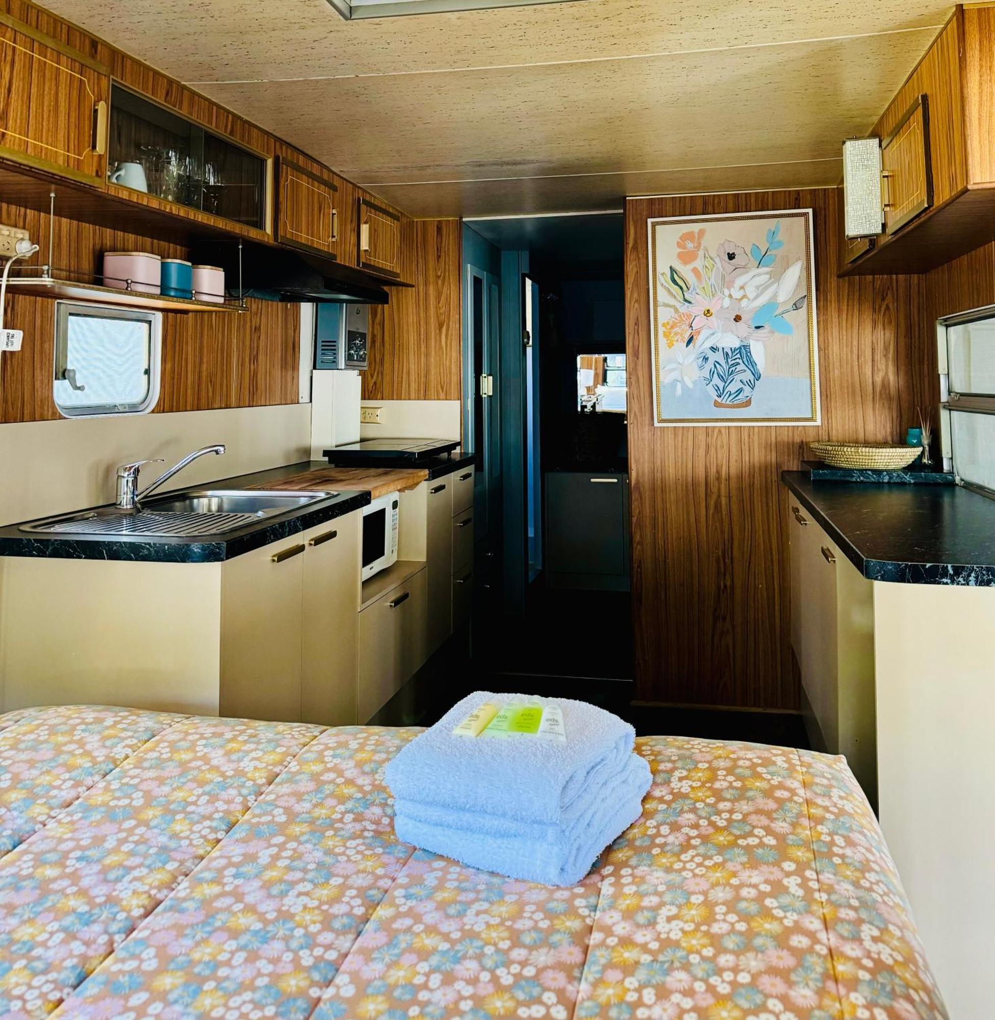 Mornington Peninsula Retro Caravans 라이 객실 사진